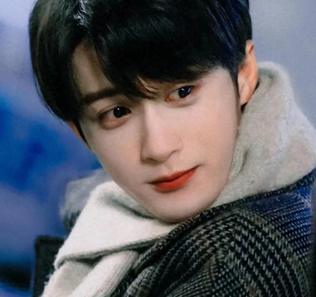 90后00后男星盘点：人夫感VS少年感大比拼